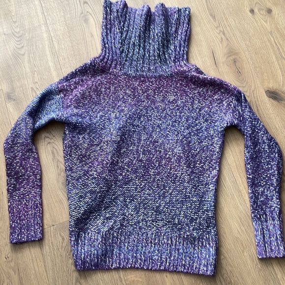 American Eagle Ombré High/Low Sweater - Picture 3 of 3